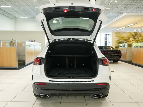 Certified 2023 Mercedes-Benz GLA 250 4MATIC image 50