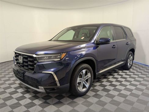 Used 2024 Honda Pilot EX-L image 2