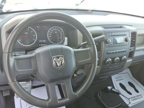 Used 2011 RAM 1500 Tradesman image 12