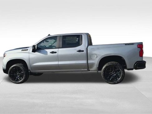 Used 2025 Chevrolet Silverado 1500 LT Trail Boss w/ Convenience Package II image 6