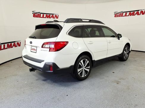 Used 2018 Subaru Outback 2.5i Limited AWD/4WD image 6