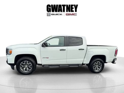 Used 2022 GMC Canyon AT4 w/ Trailering Package AWD/4WD image 8