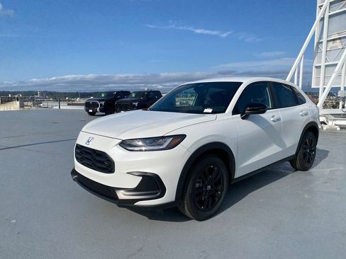 New 2026 Honda HR-V Sport image 7