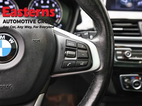Used 2022 BMW X1 xDrive28i w/ Convenience Package AWD/4WD image 16