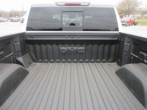New 2026 GMC Sierra 1500 SLT w/ SLT Premium Plus Package image 7