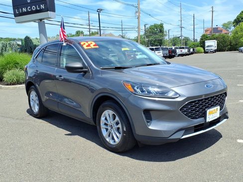 Certified 2022 Ford Escape SE w/ Convenience Package AWD/4WD image 1