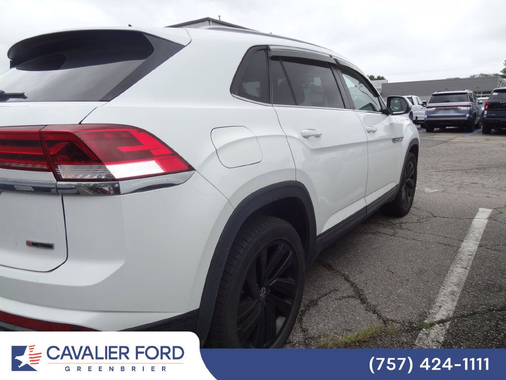 Used 2022 Volkswagen Atlas Cross Sport SE AWD/4WD image 5