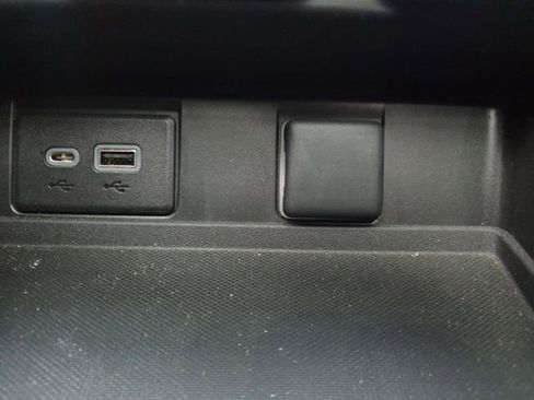 Used 2023 Chevrolet Tahoe Premier image 41