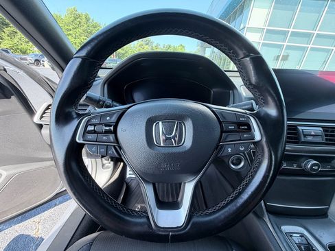 Used 2020 Honda Accord Sport image 13