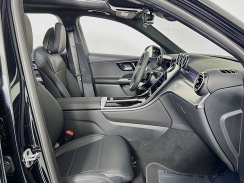 New 2026 Mercedes-Benz GLC 300 image 6