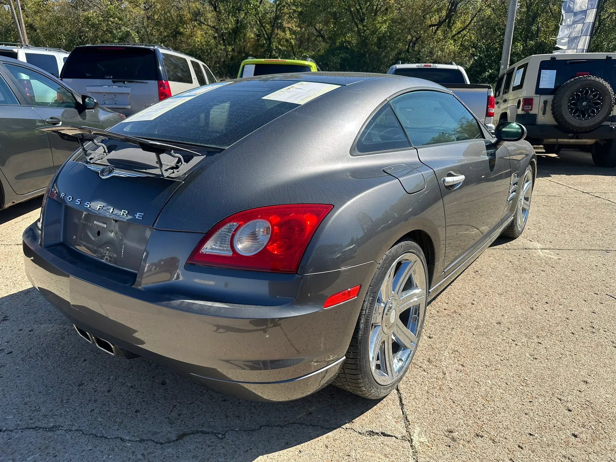 Used 2004 Chrysler Crossfire Coupe RWD image 6
