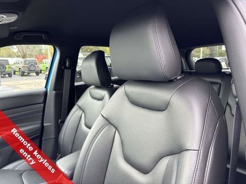 New 2026 Jeep Compass Limited image 13