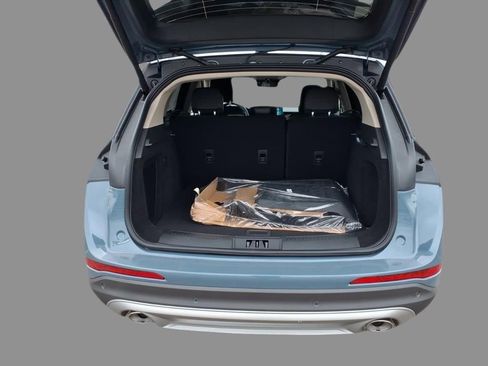 New 2026 Lincoln Corsair Reserve image 8