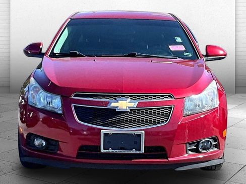 Used 2014 Chevrolet Cruze LT FWD image 2