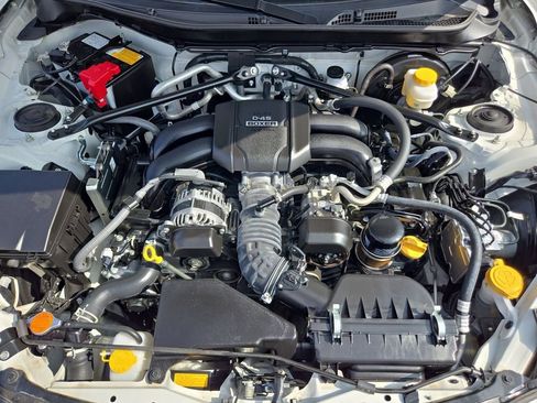 Used 2024 Toyota GR86 image 33