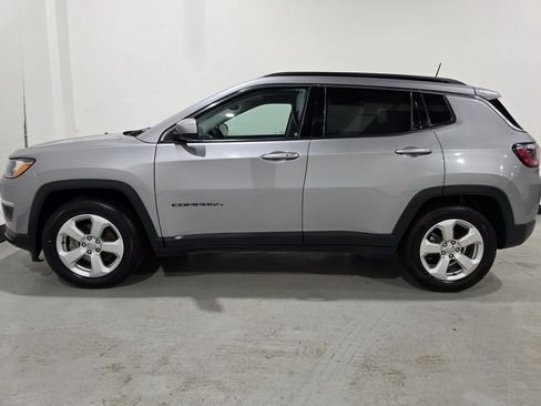 Used 2019 Jeep Compass Altitude w/ Cold Weather Group image 13