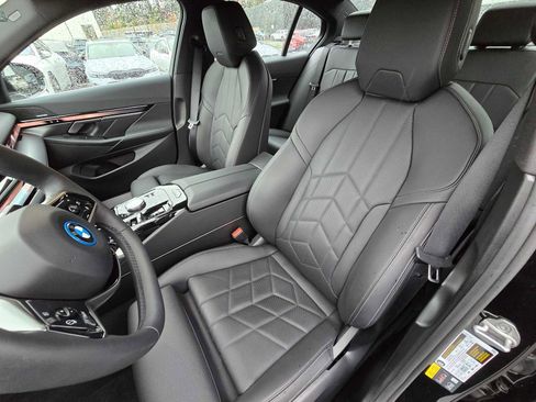 Used 2024 BMW i5 eDrive40i w/ M Sport Package image 23