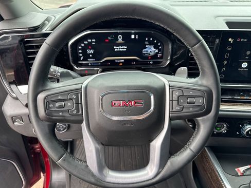 Used 2023 GMC Sierra 1500 Elevation w/ X31 Off-Road Package AWD/4WD image 8