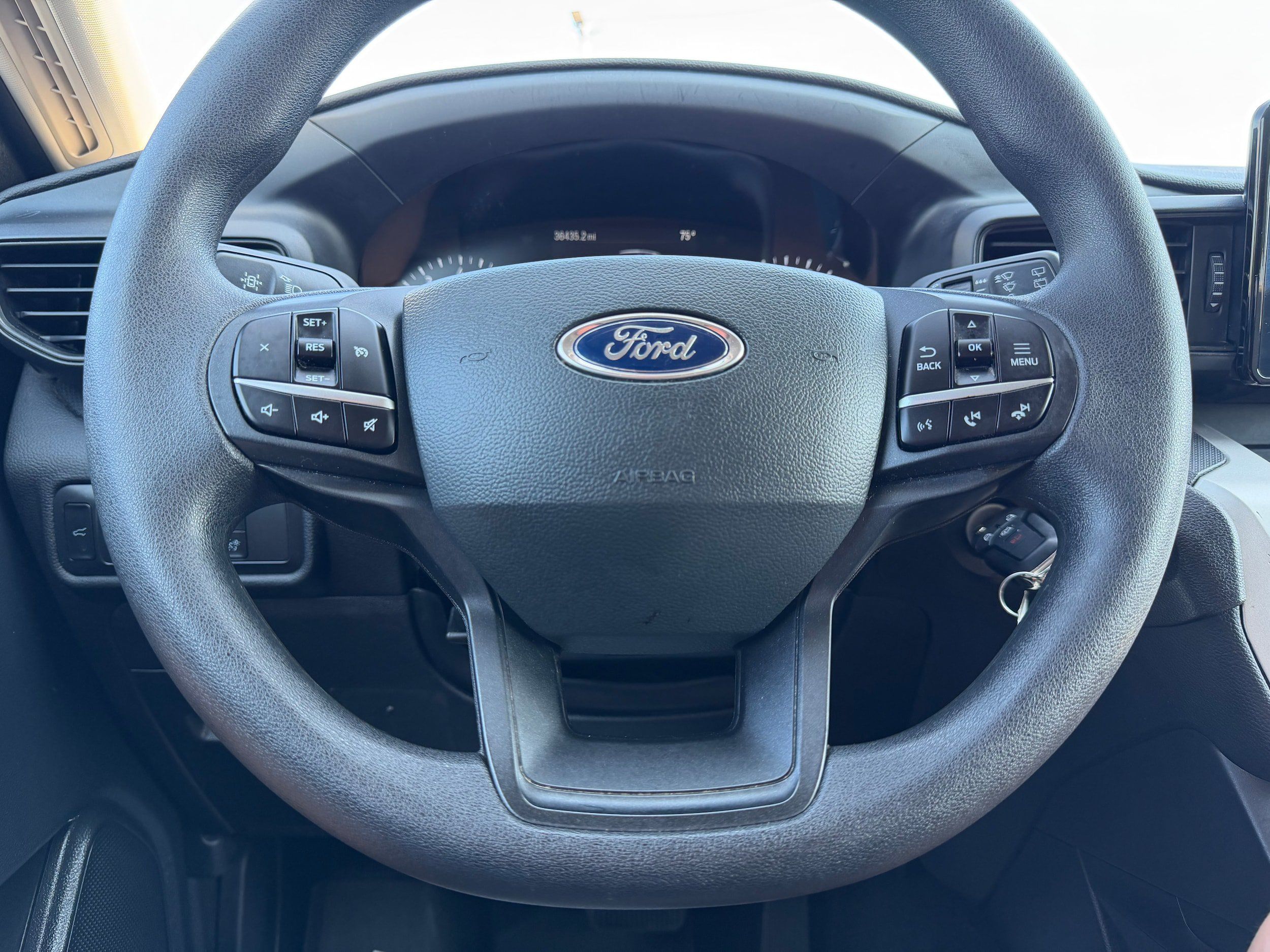 Used 2021 Ford Explorer 4WD image 21