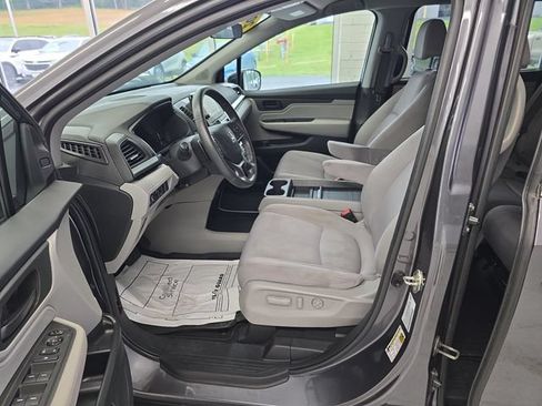 Used 2019 Honda Odyssey EX image 13