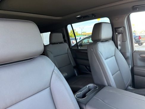 New 2025 Chevrolet Suburban Z71 w/ Z71 Off-Road Package image 35