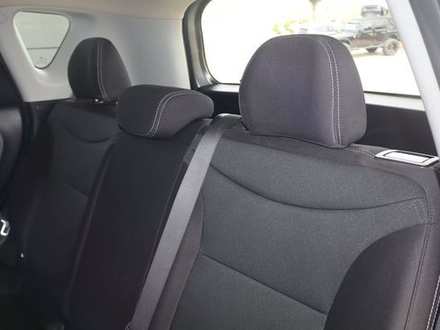 Used 2018 Kia Soul FWD image 29