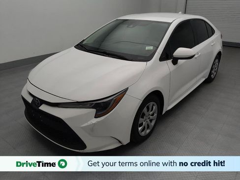 Used 2022 Toyota Corolla LE image 1