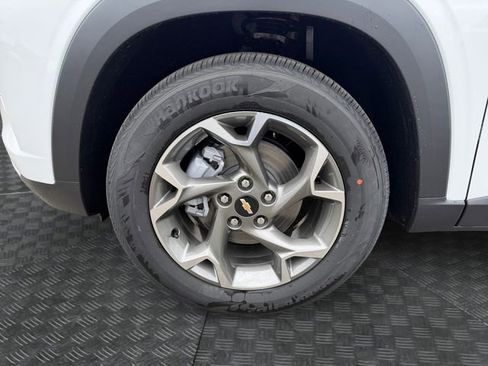 New 2026 Chevrolet Trax LT FWD image 14