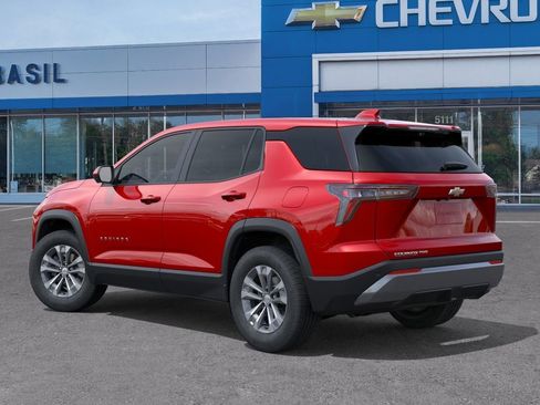 New 2026 Chevrolet Equinox LT w/ Convenience Package II AWD/4WD image 3