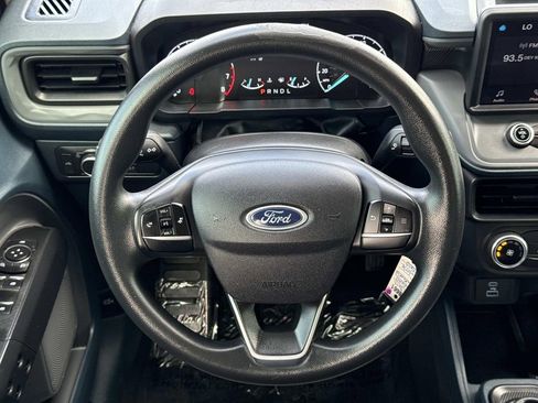 Used 2022 Ford Maverick XL image 9