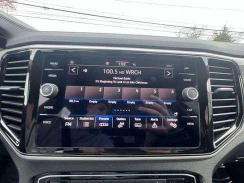 Certified 2023 Volkswagen Atlas SE image 16