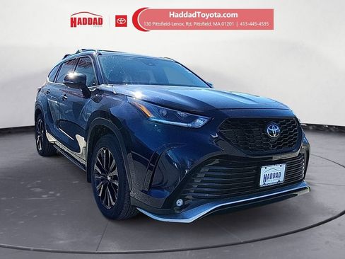 Used 2023 Toyota Highlander XSE AWD/4WD image 7