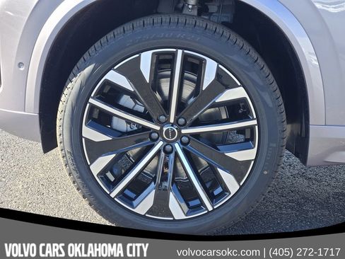 Used 2026 Volvo XC90 B6 Plus w/ Protection Package Premier AWD/4WD image 12