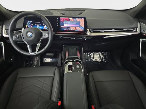 Used 2025 BMW X1 xDrive28i w/ Premium Package AWD/4WD image 12