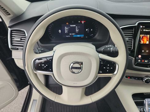 Used 2025 Volvo XC90 B6 Ultra w/ Protection Package Premier AWD/4WD image 19