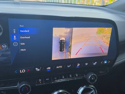 Certified 2024 Chevrolet Blazer EV LT AWD/4WD image 27