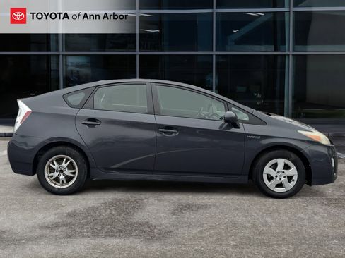 Used 2010 Toyota Prius Two image 11