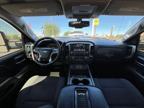 Used 2016 Chevrolet Silverado 2500 LT w/ LT Convenience Package image 30