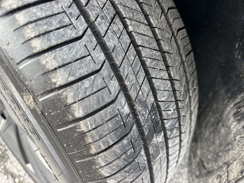 Used 2024 Tesla Model 3 Standard Range image 34