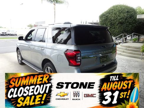 Used 2022 Ford Expedition Limited AWD/4WD image 5