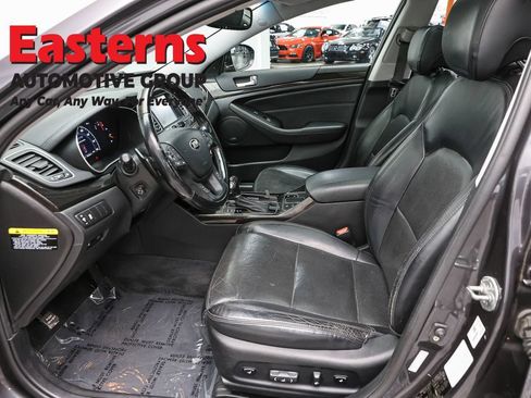Used 2014 Kia Cadenza Premium w/ Luxury Package FWD image 14