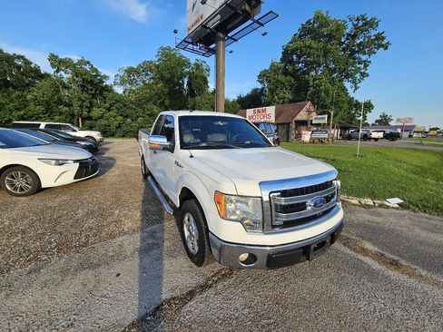 Used 2013 Ford F150 XLT w/ Mid Equipment Group RWD image 11