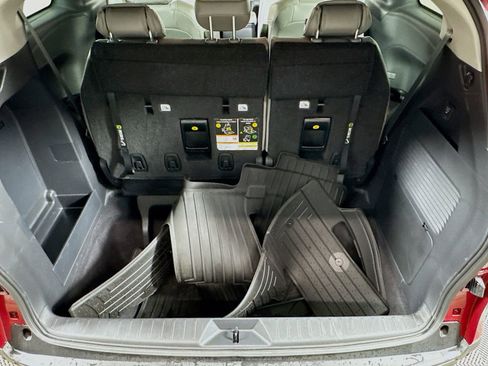 Used 2025 Toyota Sienna XLE w/ XLE Plus Package AWD/4WD image 22