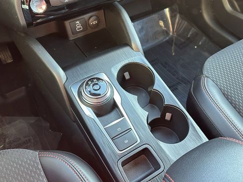 Used 2025 Ford Escape ST-Line Select w/ Tech Pack #1 image 30