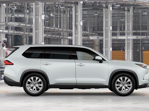 New 2026 Toyota Grand Highlander AWD image 12