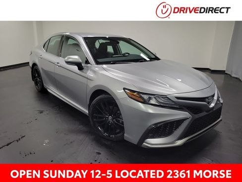 Used 2024 Toyota Camry XSE FWD image 1