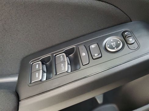 Certified 2025 Honda Civic Sport image 15