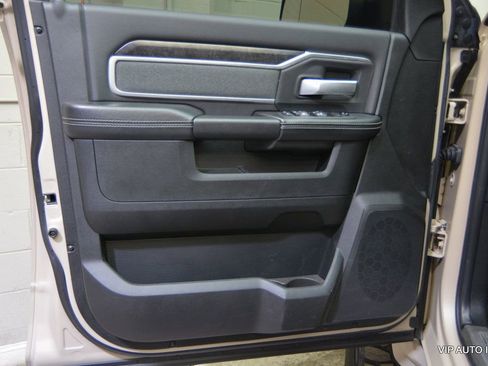 Used 2022 RAM 2500 Big Horn w/ Level C Equiment Group image 7