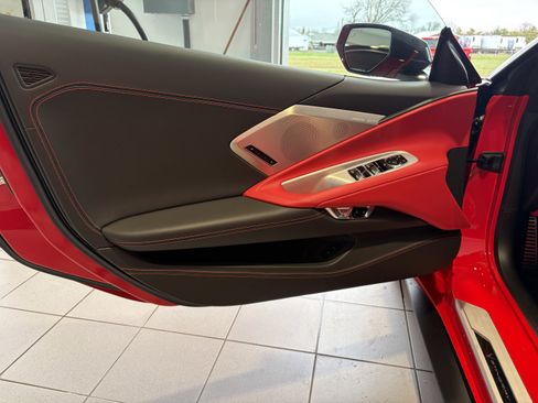 New 2026 Chevrolet Corvette Stingray Premium Conv w/ Z51 Performance Package image 9