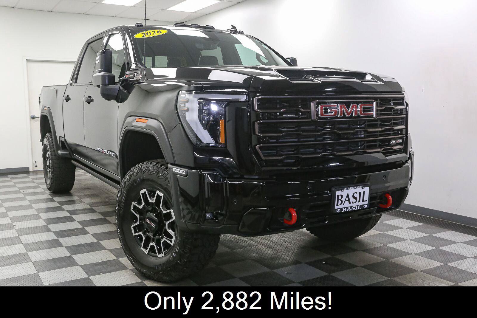 Used 2026 GMC Sierra 2500 AT4X w/ Snow Plow Prep/Camper Package AWD/4WD image 2